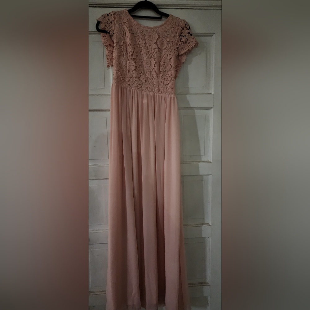 Size S: EUC Crochet Lace & Chiffon Dress